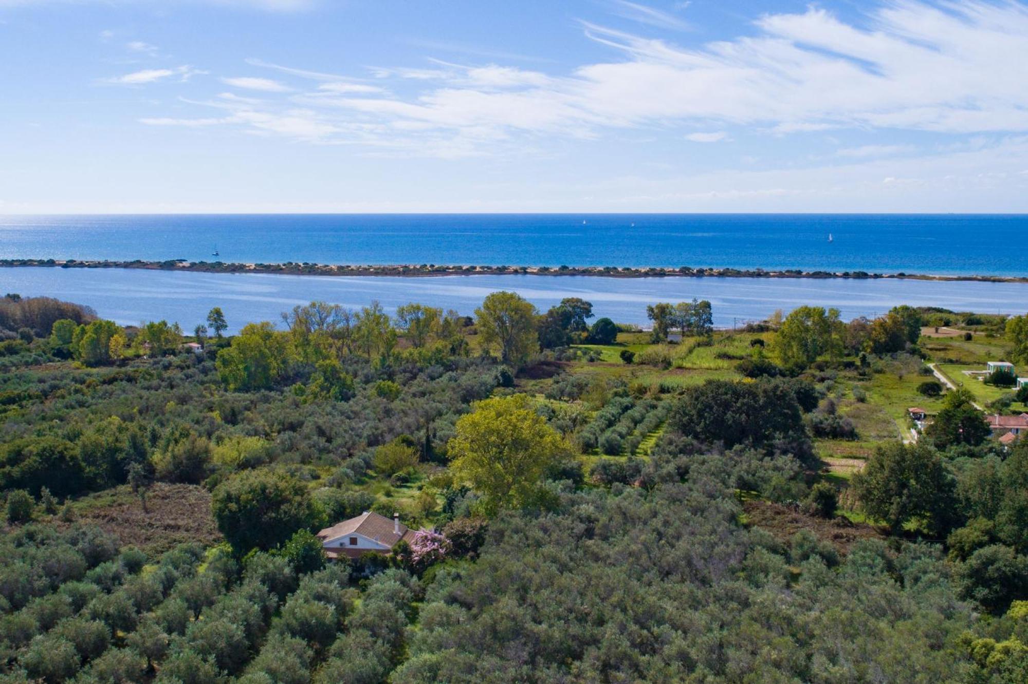 Villa Zaira CChalikounas Buitenkant foto